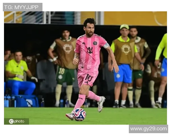 梅西领衔世界杯足球赛精彩直播全程回顾与精彩瞬间分析